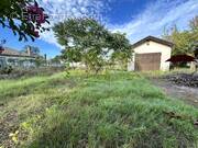 Terrain à AMBARES-ET-LAGRAVE