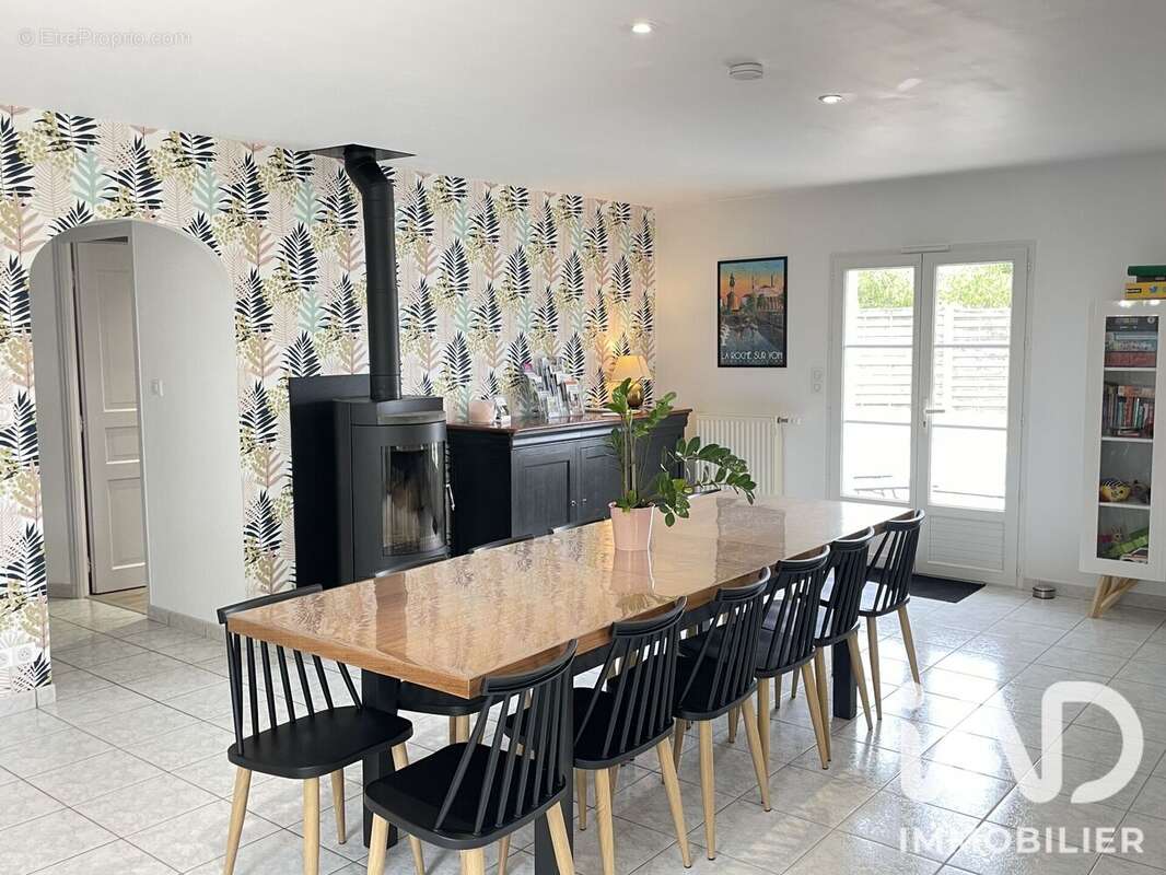 Maison 117 m² à Chantonnay  - photo 6