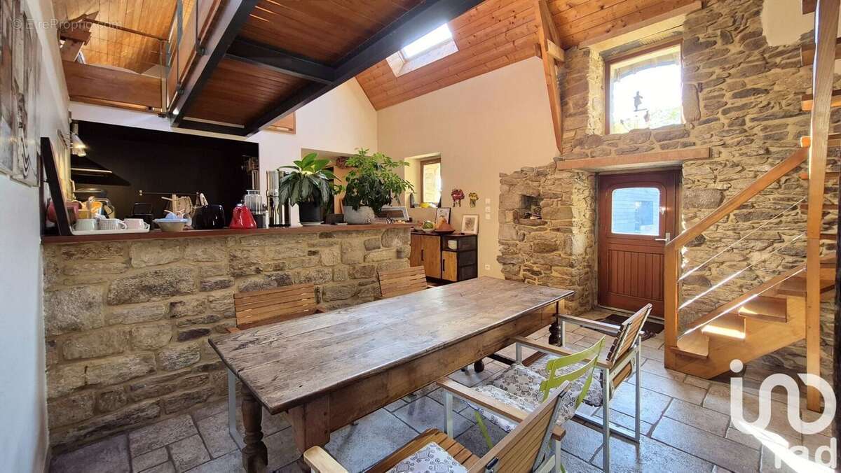 Photo 5 - Maison à PLUMERGAT