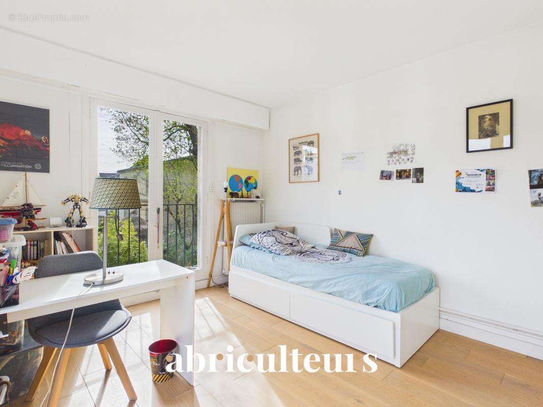 Appartement à NOGENT-SUR-MARNE