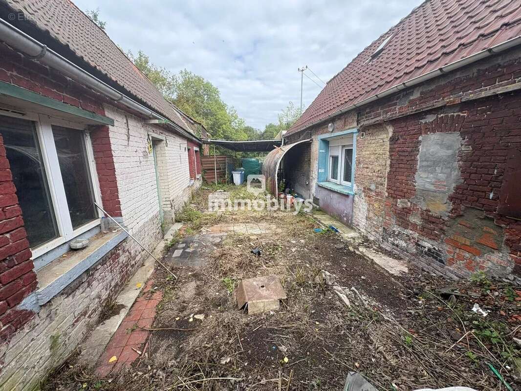 Maison à ROOST-WARENDIN