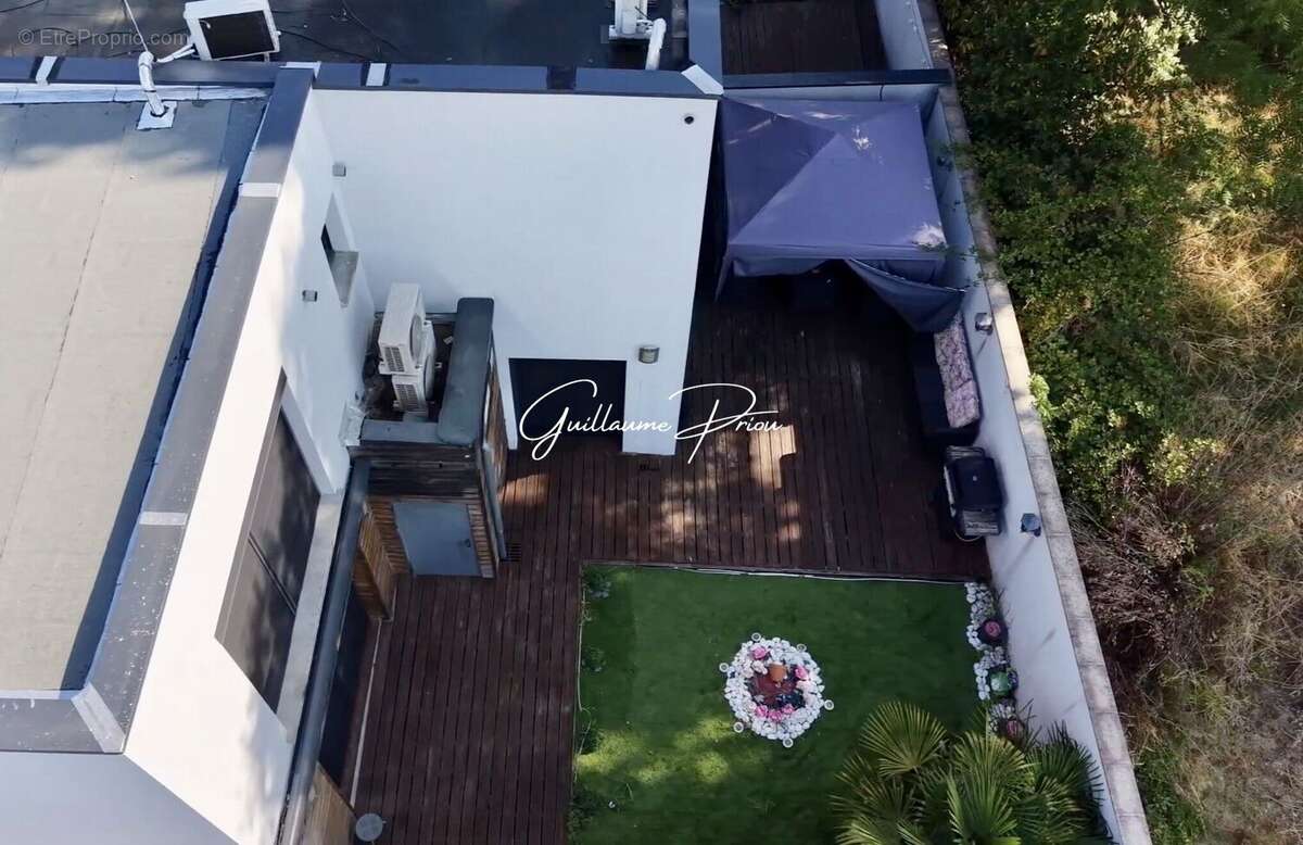 Maison 141 m² à Carbon-Blanc  - photo 4