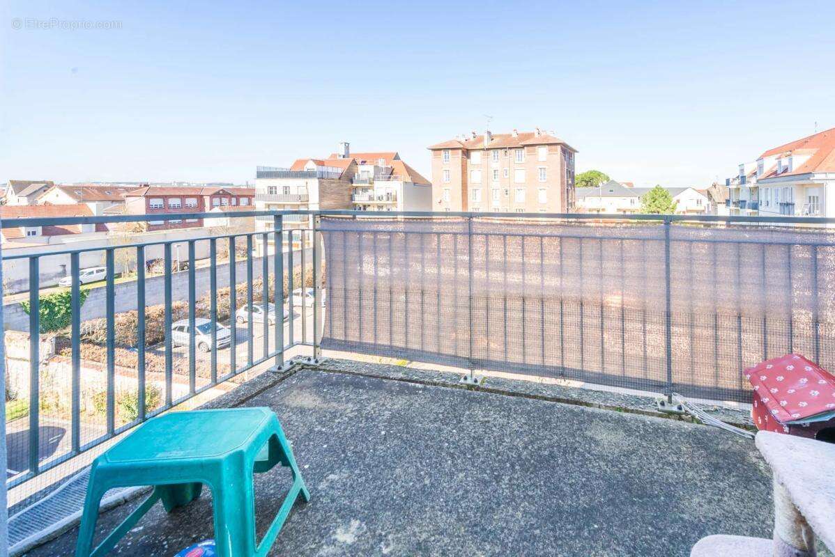 Appartement à BEAUMONT-SUR-OISE