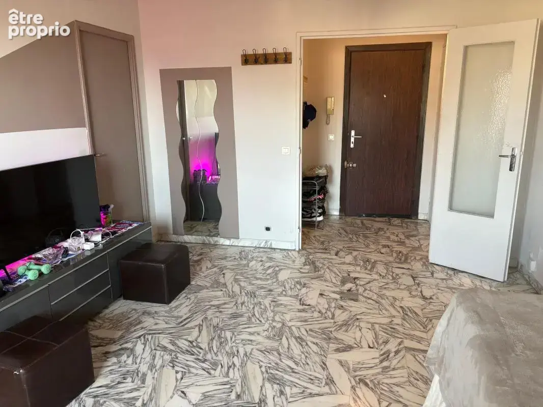 Appartement À Vendre - photo 3