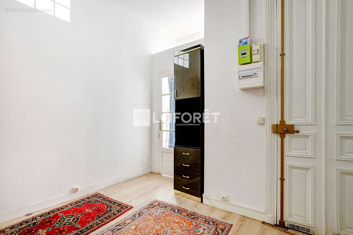 Commerce à PARIS-15E