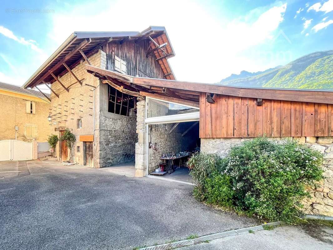 Appartement à LE TOUVET