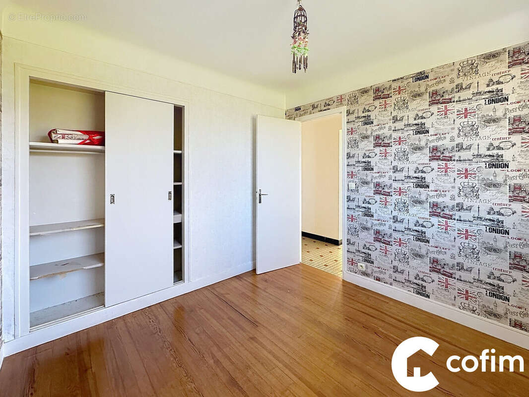 Chambrre - Maison à LALOUBERE