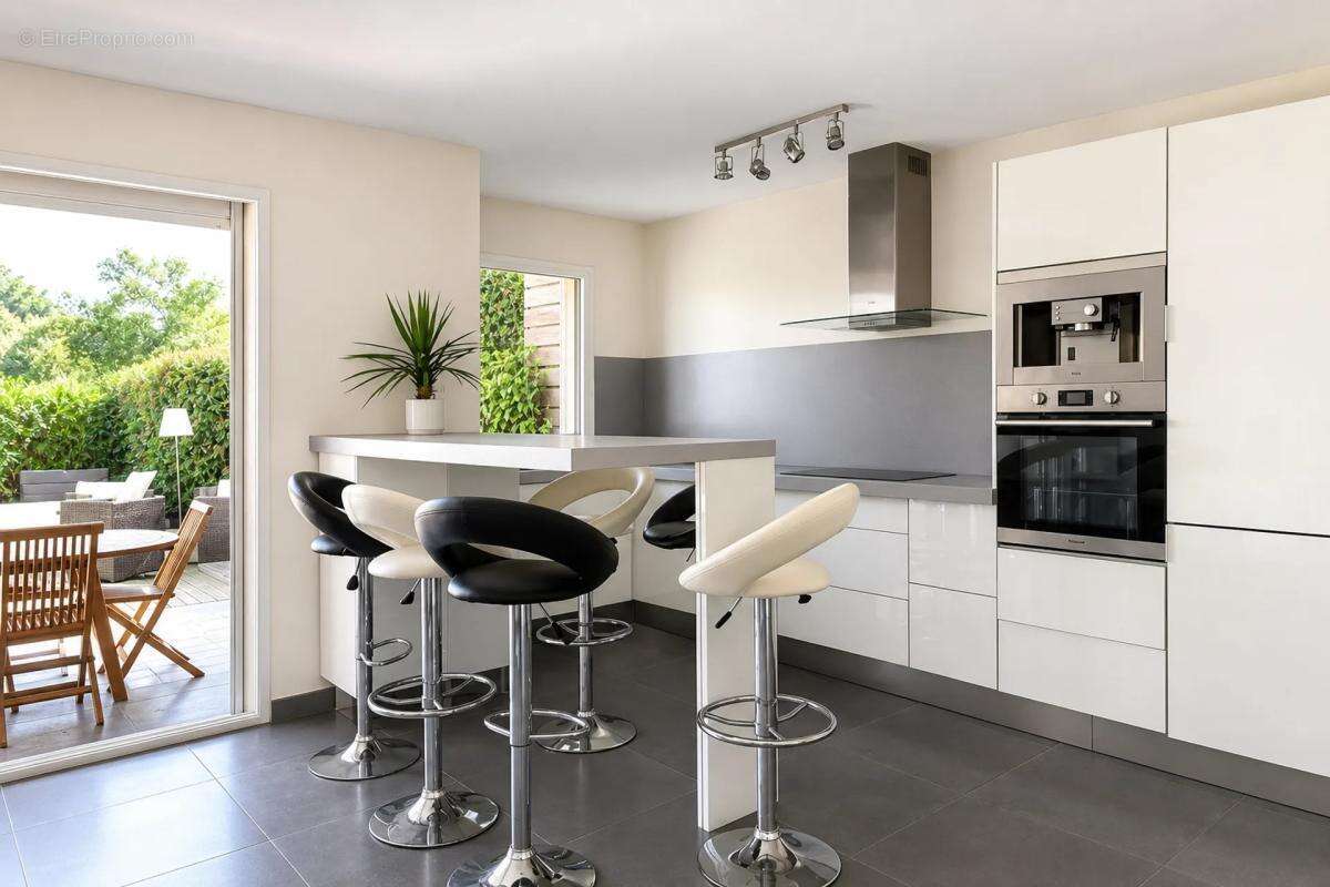 Appartement à PORTO-VECCHIO