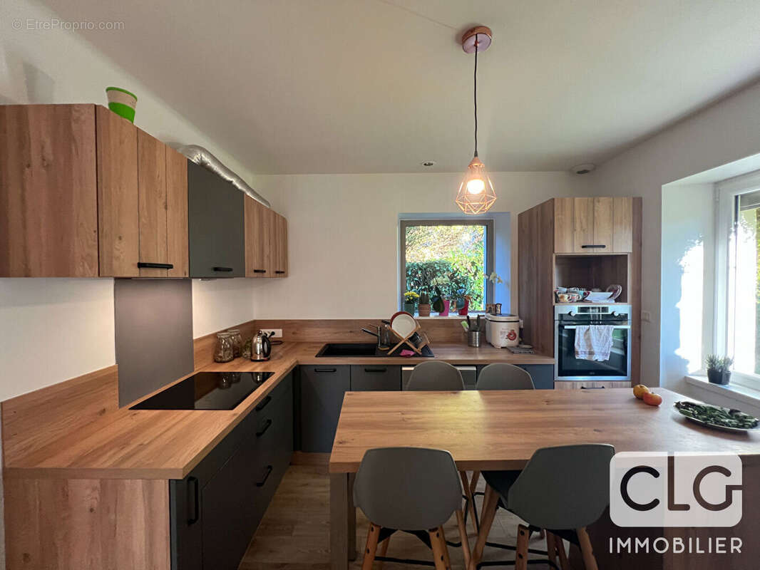 Maison à ERGUE-GABERIC