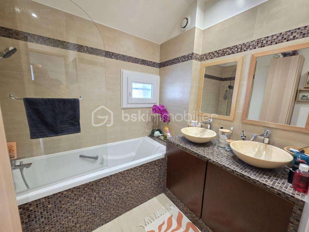 Maison à VILLEPARISIS