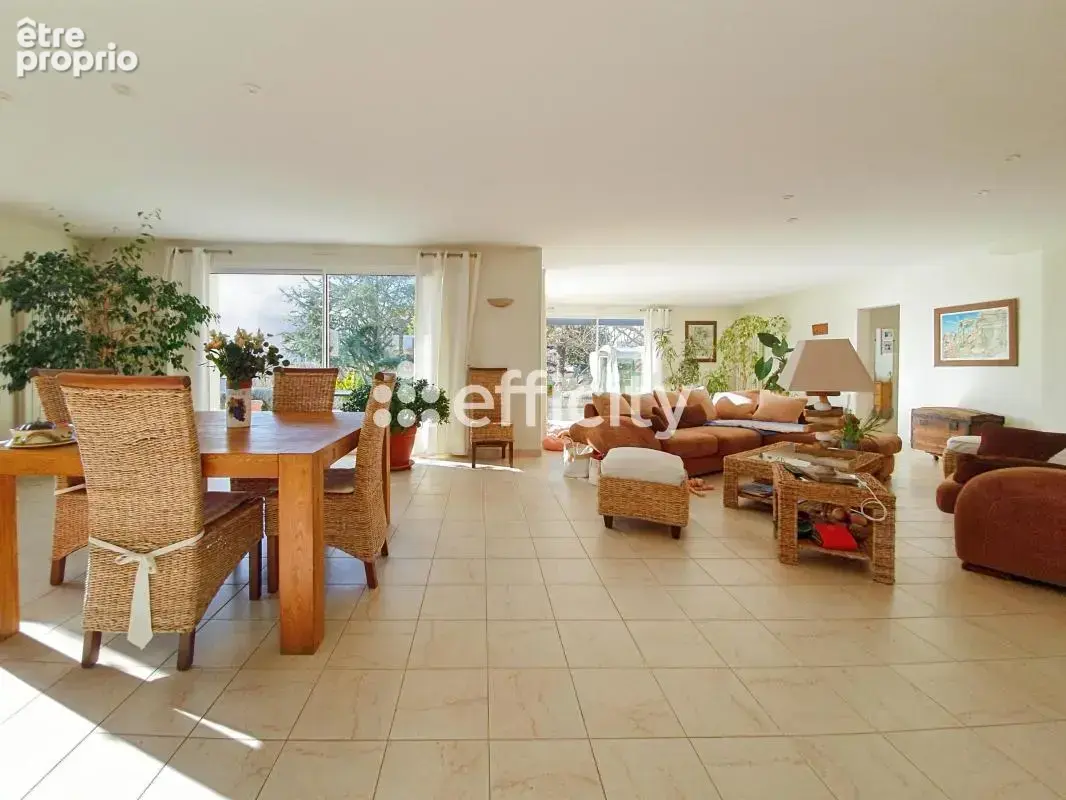 Maison 7 pièces 203 m² à vendre à Fouras (17450) - photo 3