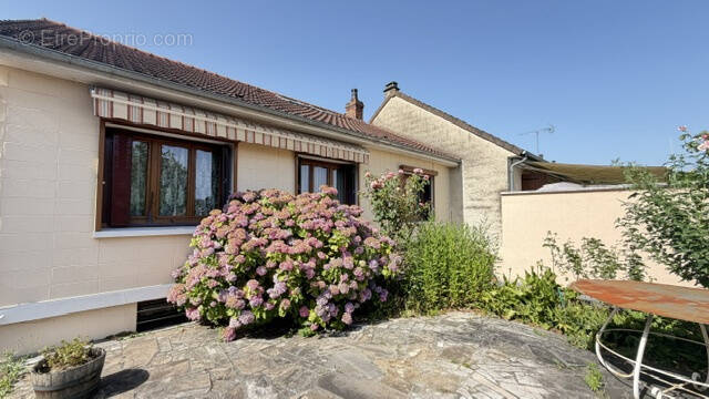 Maison à CAUFFRY