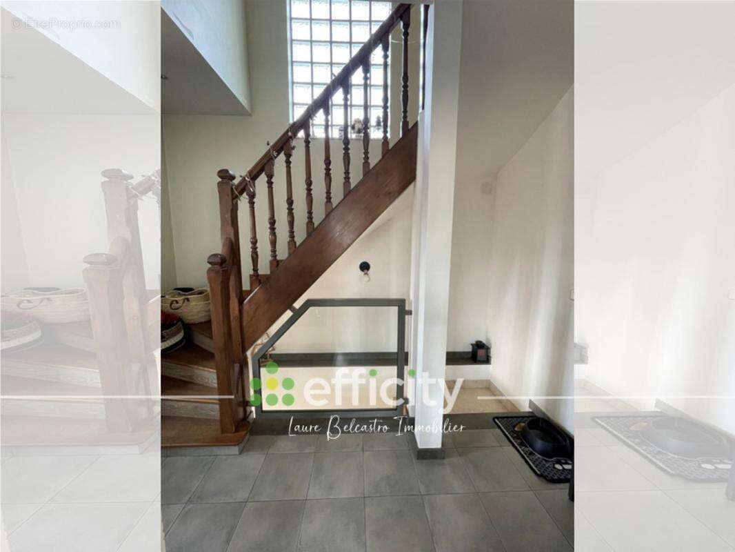 Maison à LIVRY-GARGAN