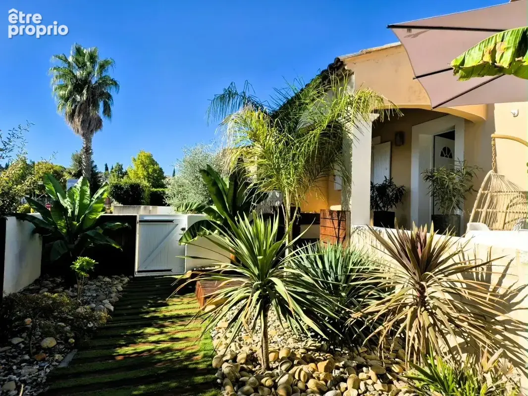 Villa de plain-pied avec garage et piscine - photo 5