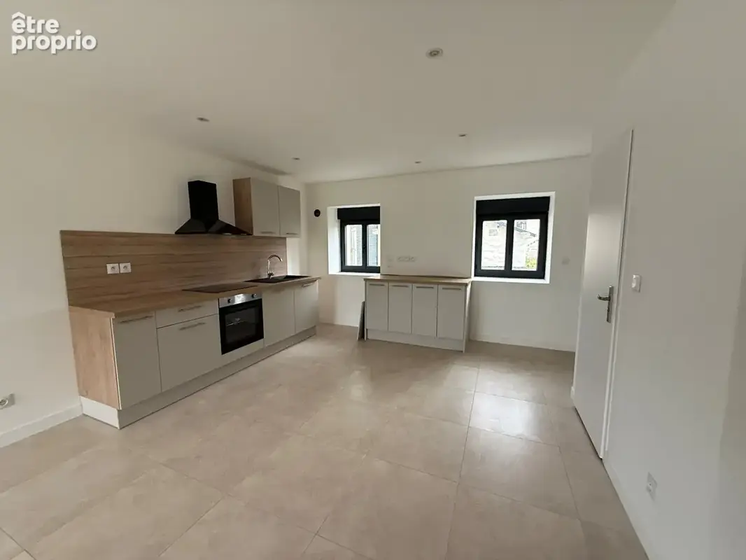 Duplex 67 m² avec jardin privatif et 2 places de parking - photo 4