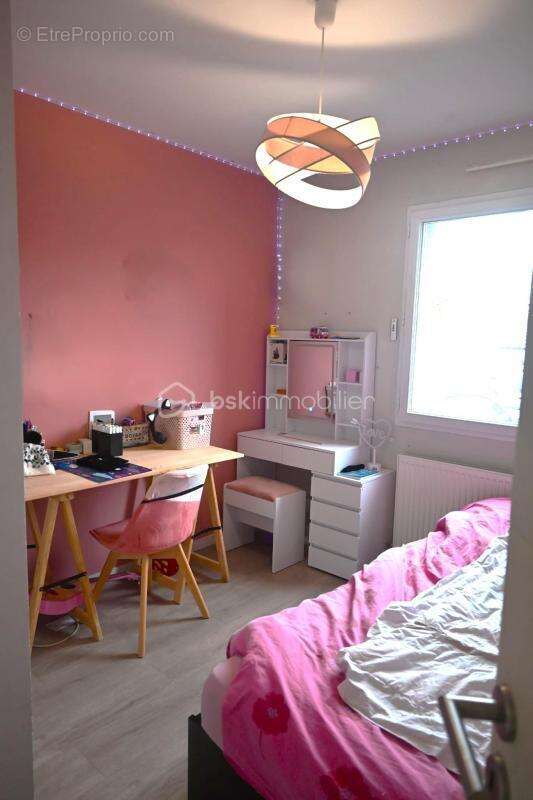 Belle Maison de 159 m2 avec véranda en centre bourg de Laignelet - photo 15