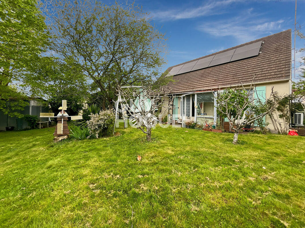 Maison à MAUPERTHUIS