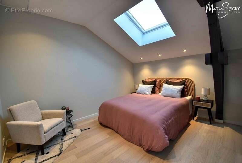 Appartement à CRAPONNE