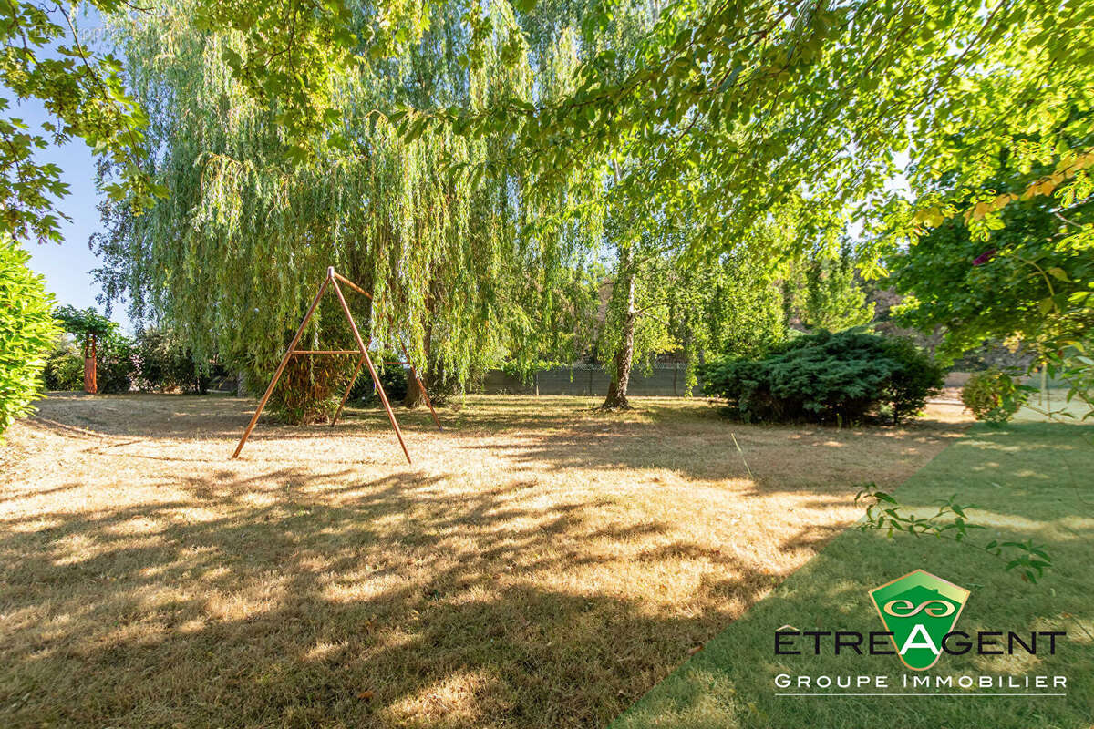 Maison ÉVREUX - Saint-Michel - 104 m² - 5 chambres - photo 2