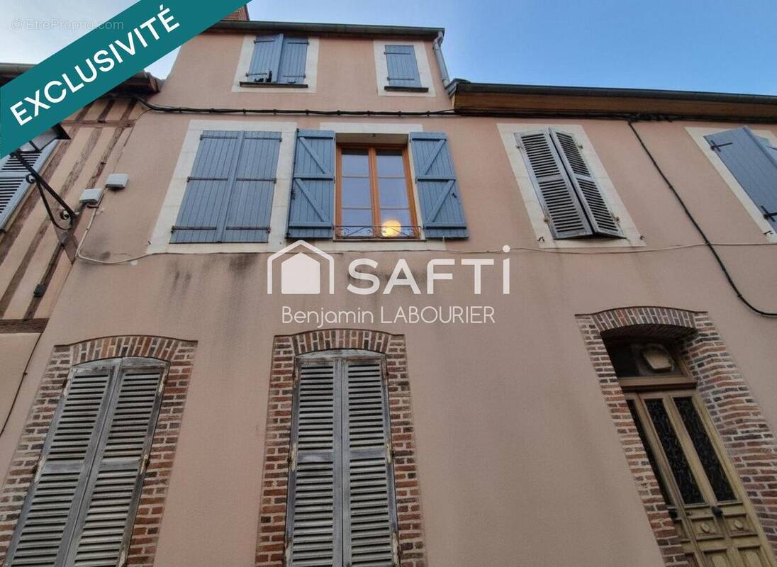 Photo 1 - Appartement à JOIGNY