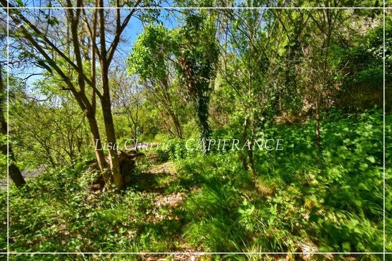 Maison à VIC-FEZENSAC