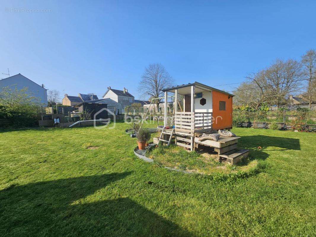 Maison à SAINT-NICOLAS-DE-REDON