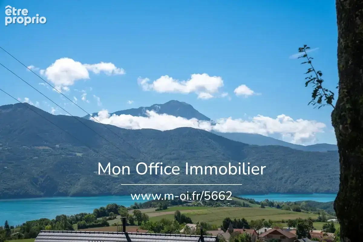 Référence : 7162-MTE - Bâtisse avec gîtes de 400 m2 - piscine - vue magnifique sur le Lac - photo 3