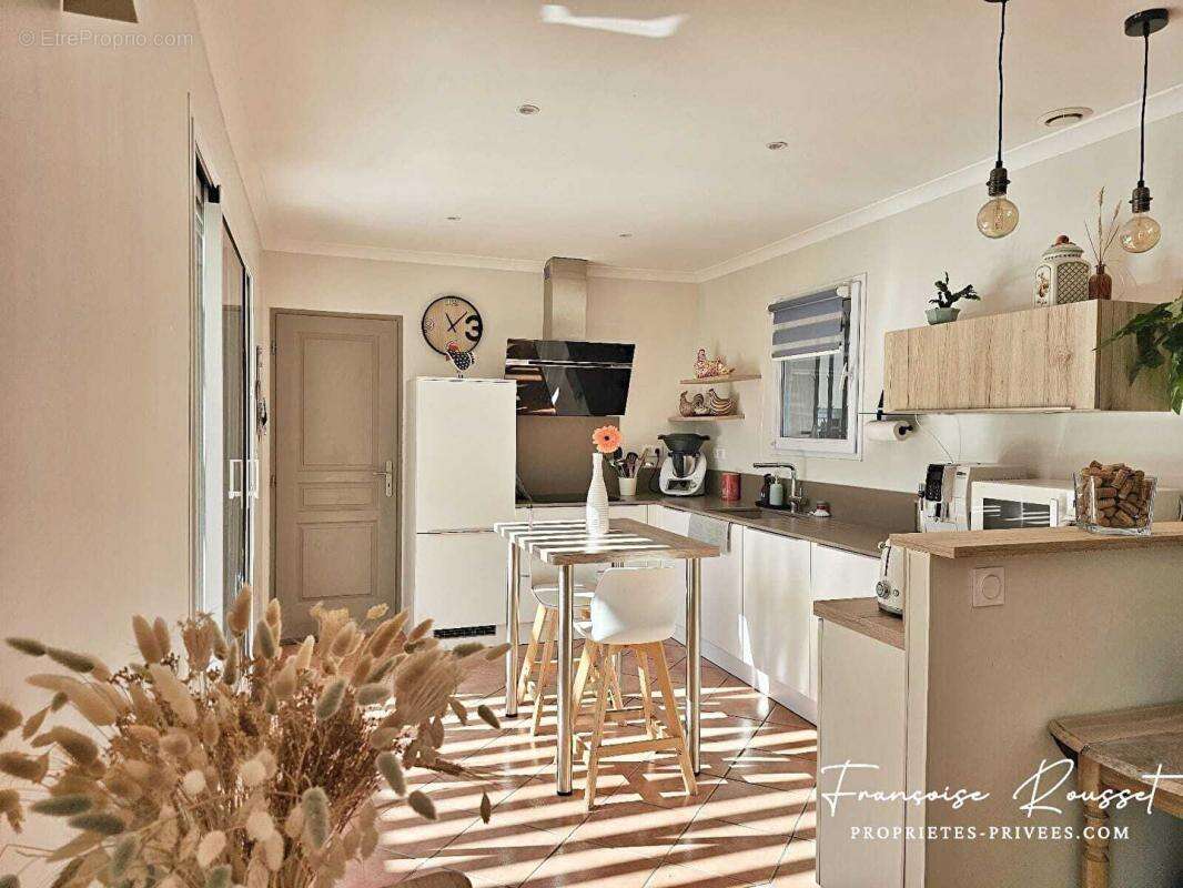 Maison à BOUILLARGUES