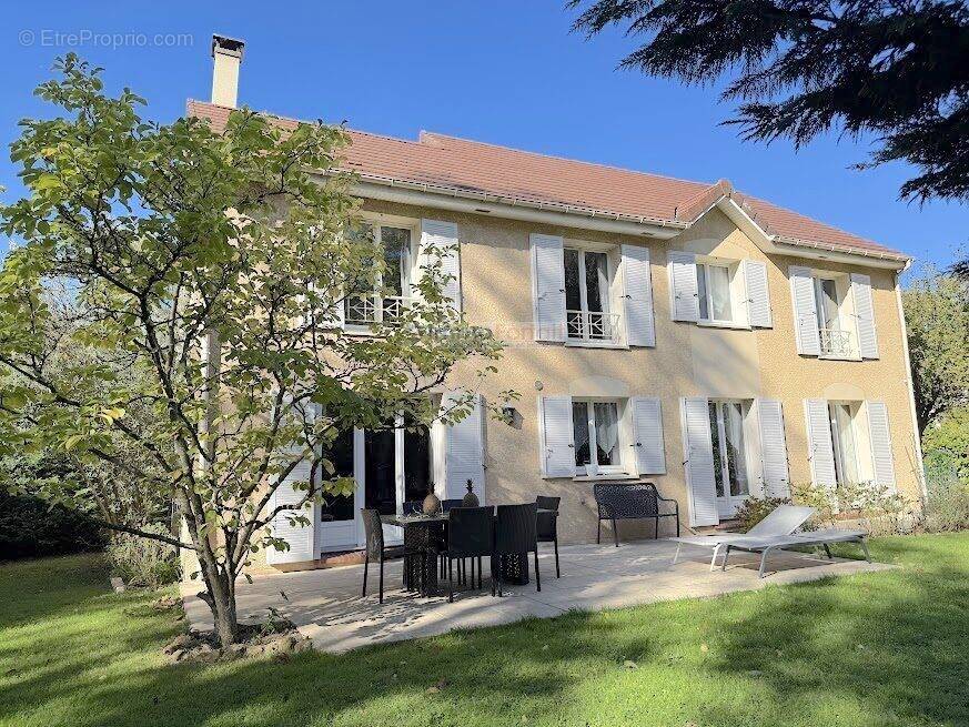 Maison à LE PLESSIS-TREVISE