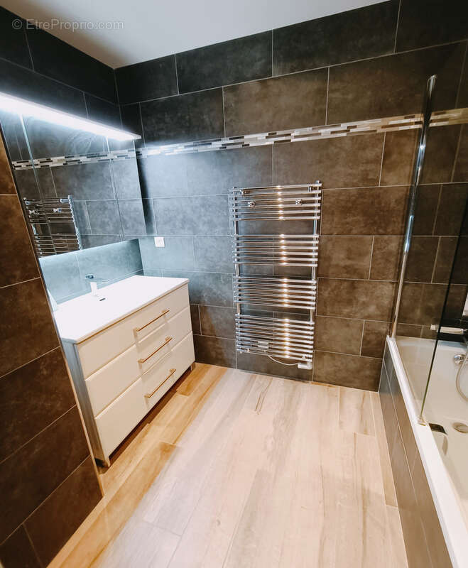 Appartement à FREJUS