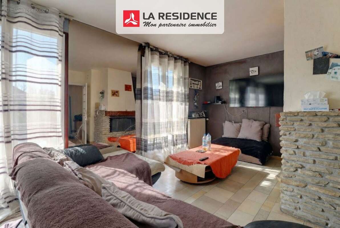 Appartement 78 m² à Maurecourt  - photo 5