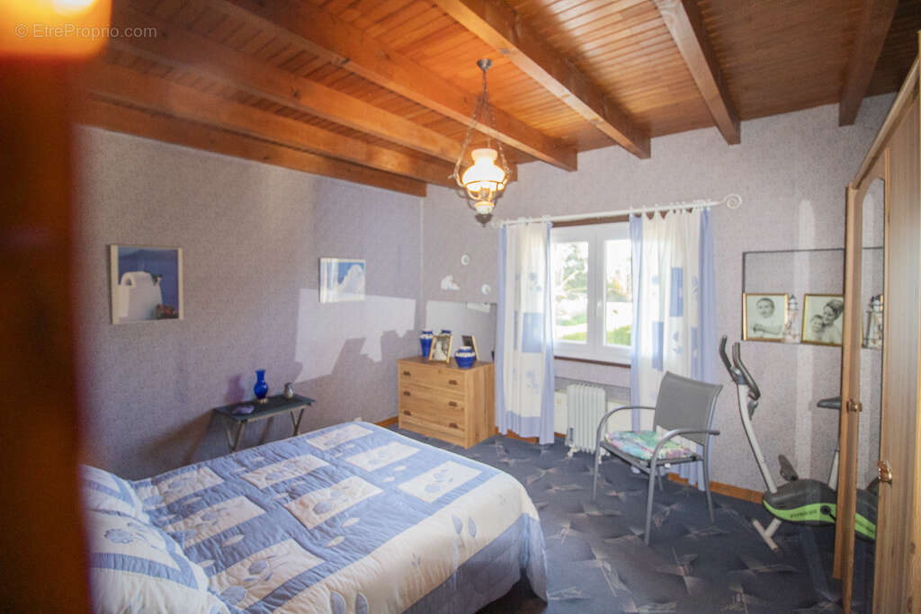 Maison à SAINT-JEAN-DE-SOUDAIN