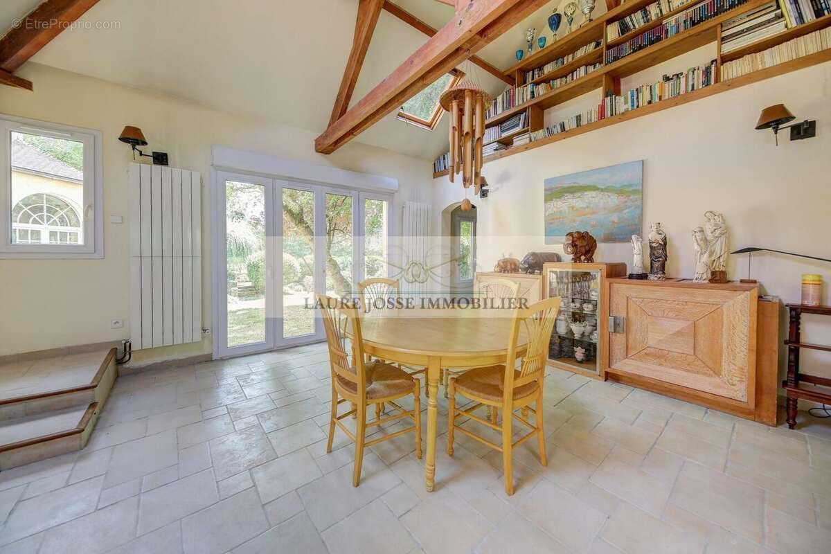 Maison 167 m² à Chatou  - photo 8