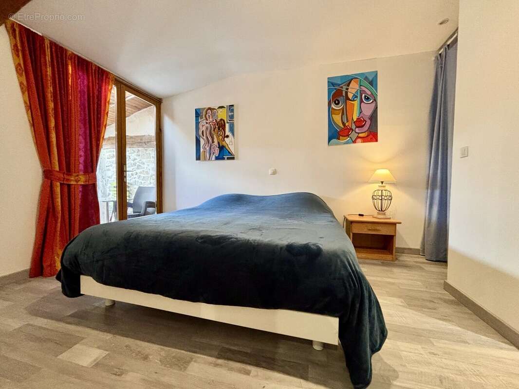 Maison à PEYRIAC-MINERVOIS