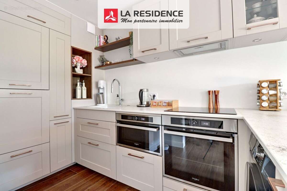 Appartement 38 m² à Saint-Raphael  - photo 3