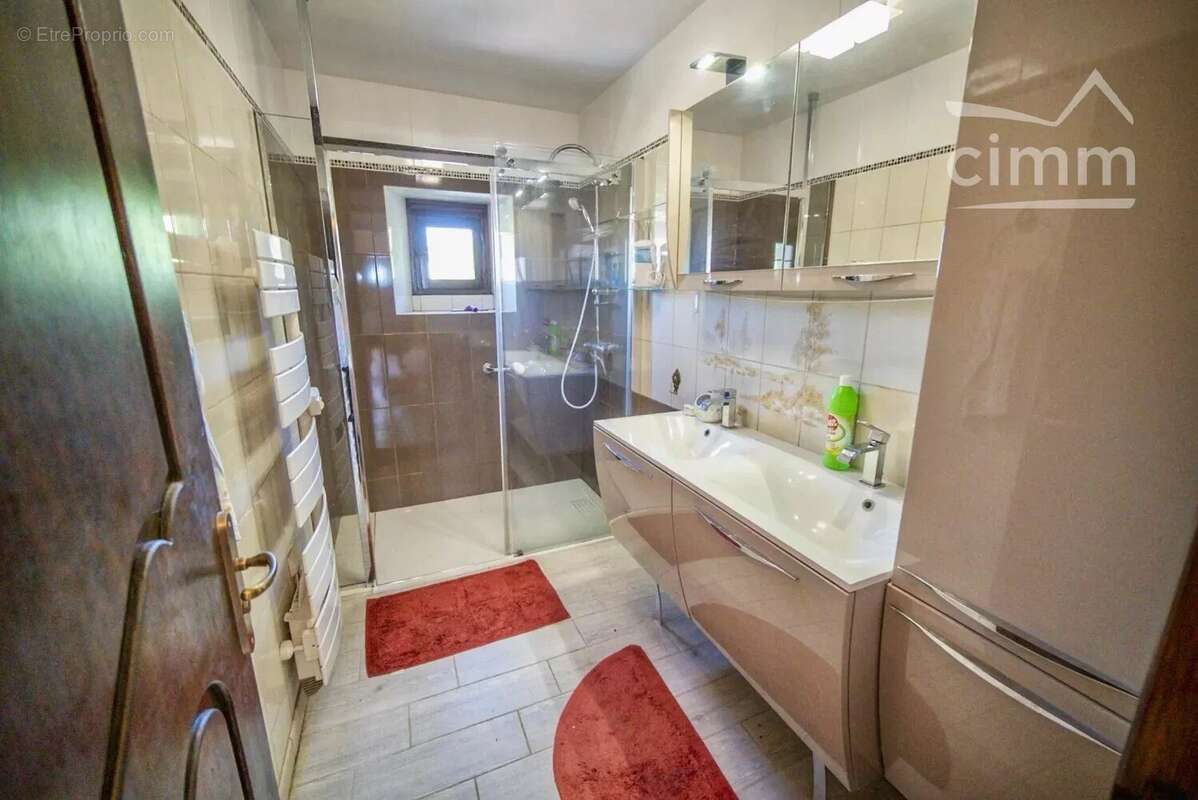 Belle maison au coeur du triangle d'or. - photo 14