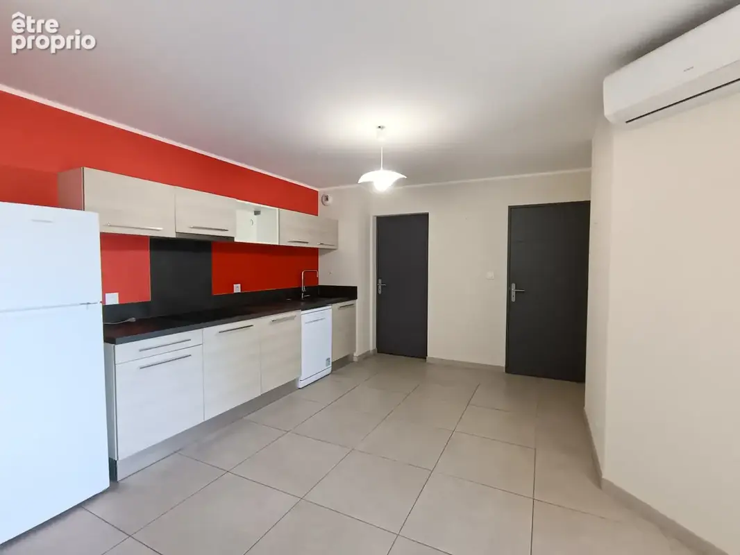 Appartement T3 proximité commerces et port de Canet - photo 2