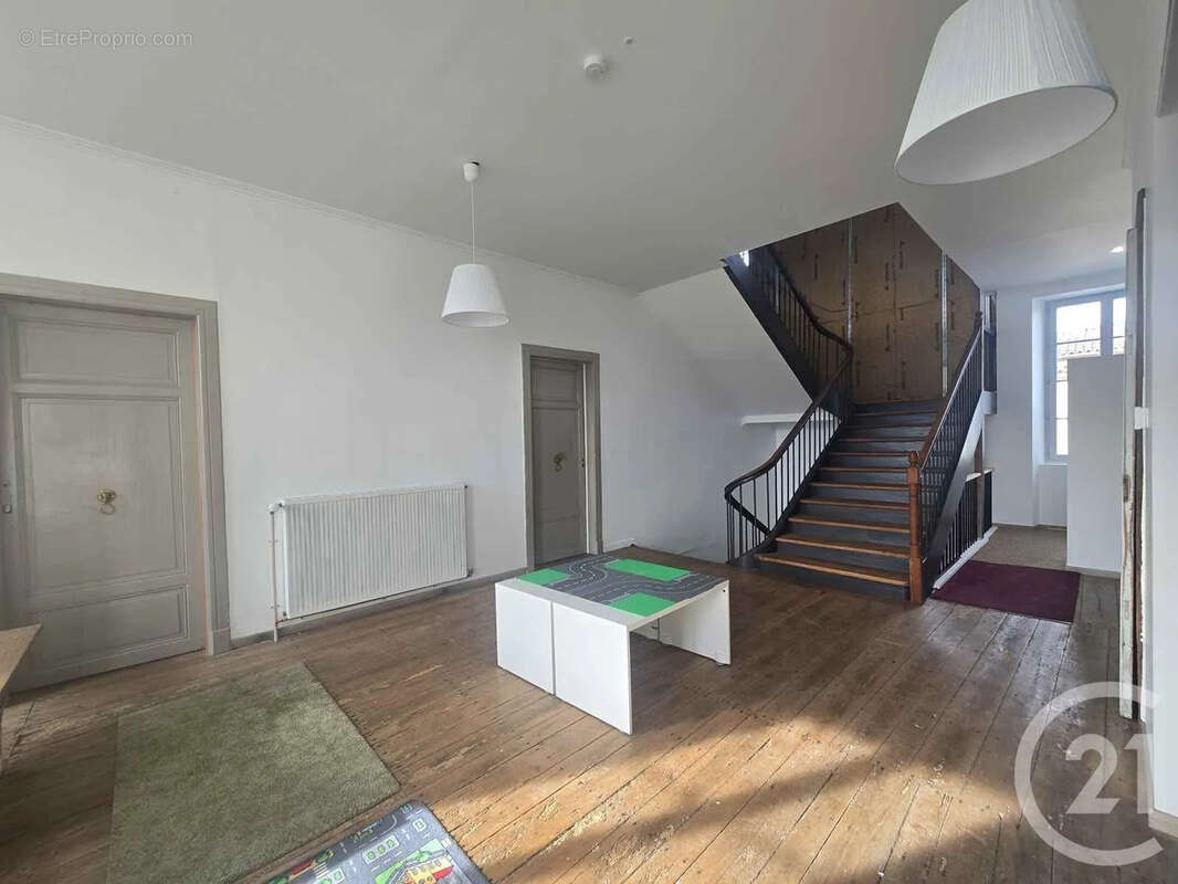 Maison à MARTRES-TOLOSANE