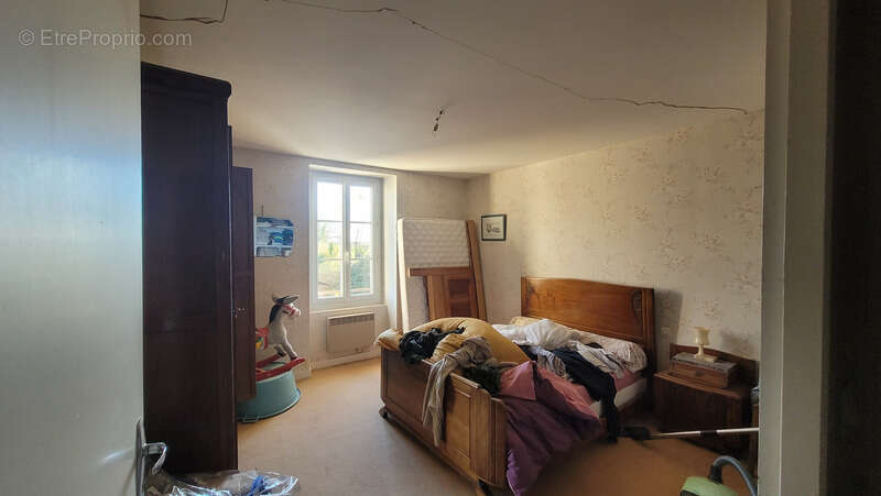 Maison à MAUZE-SUR-LE-MIGNON