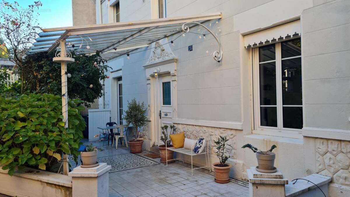 Maison à SAINT-ETIENNE