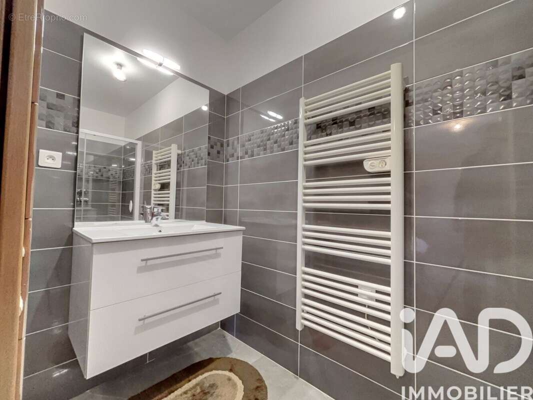 Photo 9 - Maison à SAINT-LEON