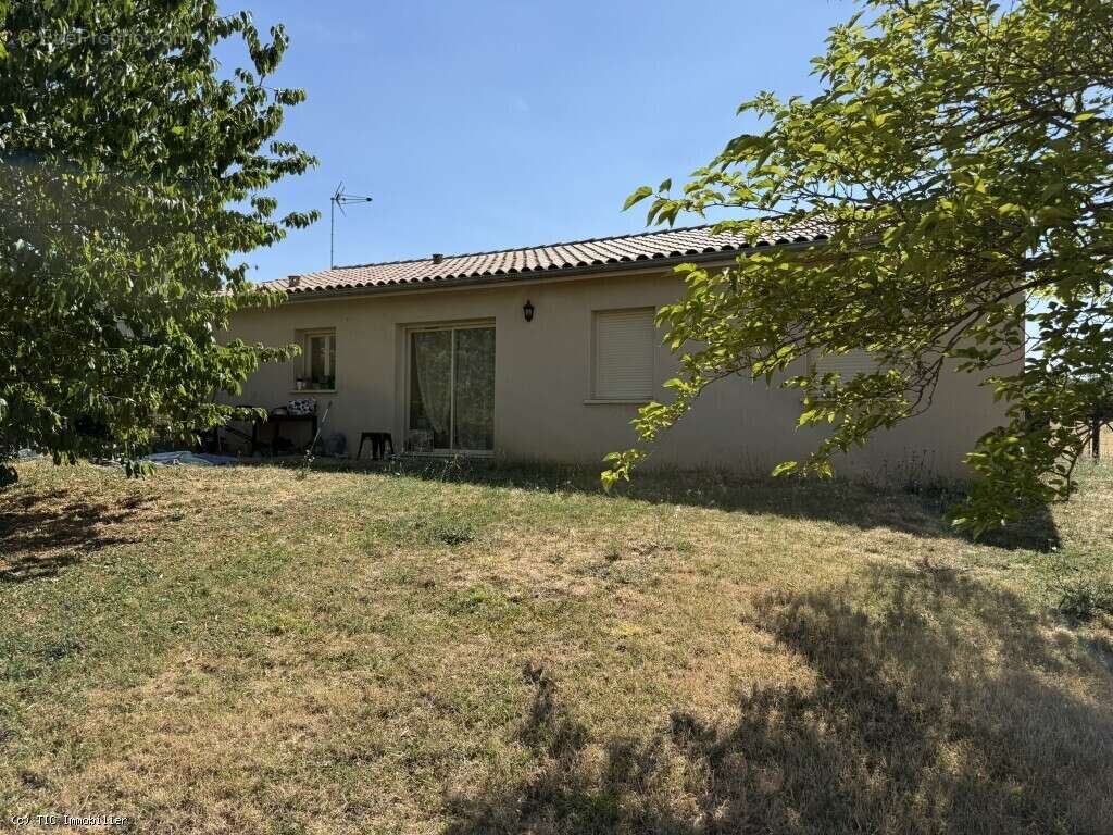 Opportunité de l'Investissement Locatif à Verteuil-Sur-Charente - photo 2