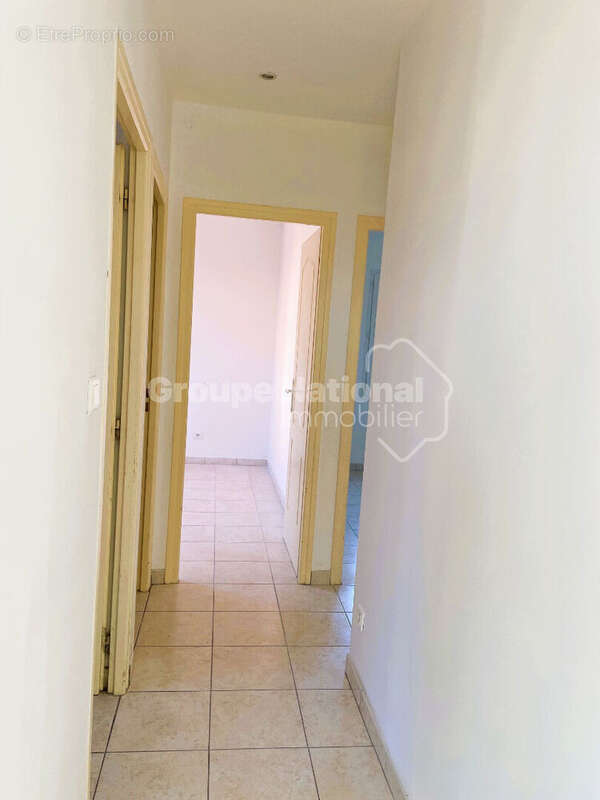 Maison à VINON-SUR-VERDON