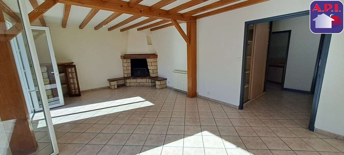 Maison à FOUGAX-ET-BARRINEUF