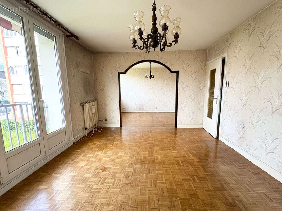 Appartement à ECHIROLLES