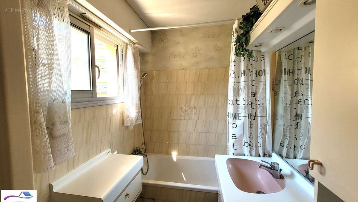Appartement 68 m² à Mandelieu-La-Napoule  - photo 7