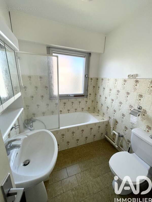 Photo 8 - Appartement à SAINT-MAUR-DES-FOSSES