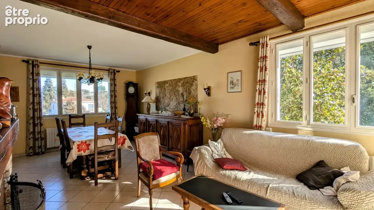 CARCES - Villa sur 3.691m² proche centre - photo 6