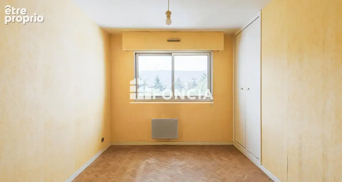 T4 - 95m2 - terrasse - au calme - photo 11