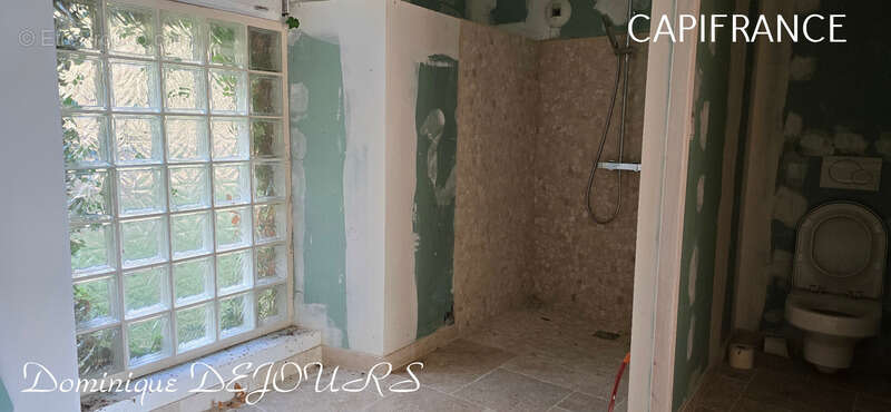 Maison à SAINT-MAURICE-EN-CHALENCON